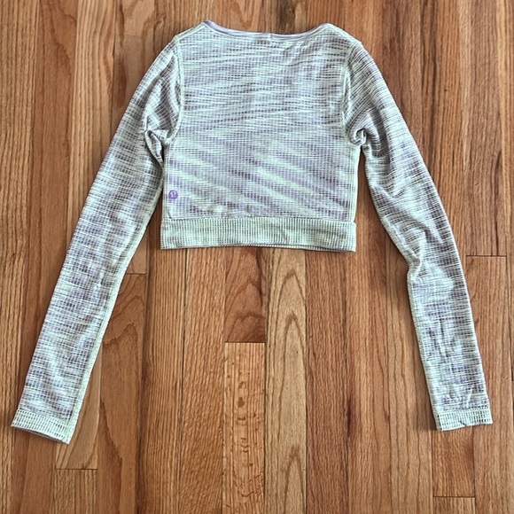 LULULEMON Ebb to Street Long Sleeve Cropped Shirt SIZE 2 - Picture 2 of 3